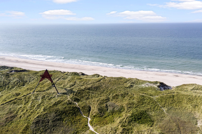 Dejlig ugeneret naturgrund tæt ved Vesterhavet